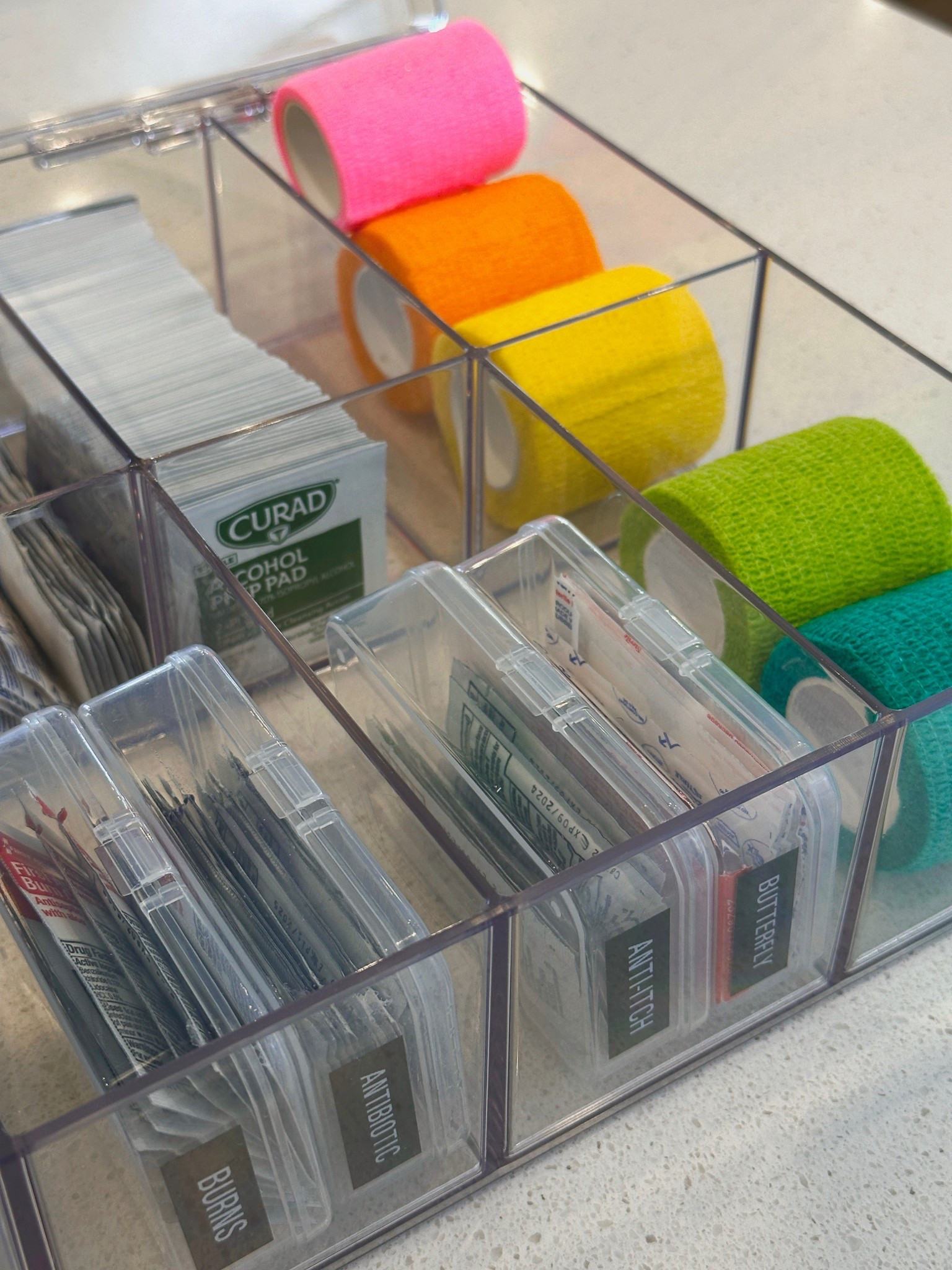  simple first aid setup that actually stays organized. Clear containers make it easy to see what we have on hand, and keeping everything sorted means no digging when you need something quickly. One of those small systems that makes everyday life run smoother.

first aid organization, medicine cabinet organization, home organization ideas, clear storage containers, family organization, bathroom drawer organization, pantry containers, organized home essentials

#LTKSeasonal #LTKmomlife #LTKselfcare
