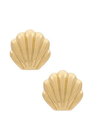 La Conchiglia Earring
                    
                    SHASHI | Revolve Clothing (Global)