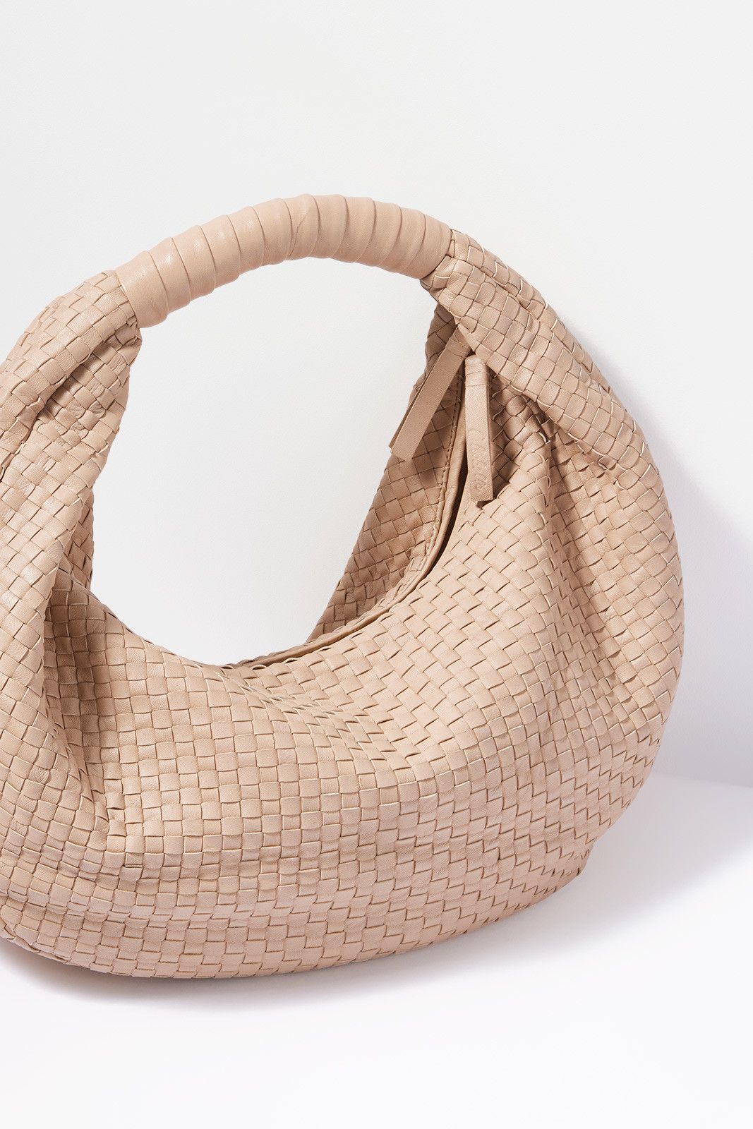 CLEOBELLA Woven Hobo Bag | EVEREVE | Evereve