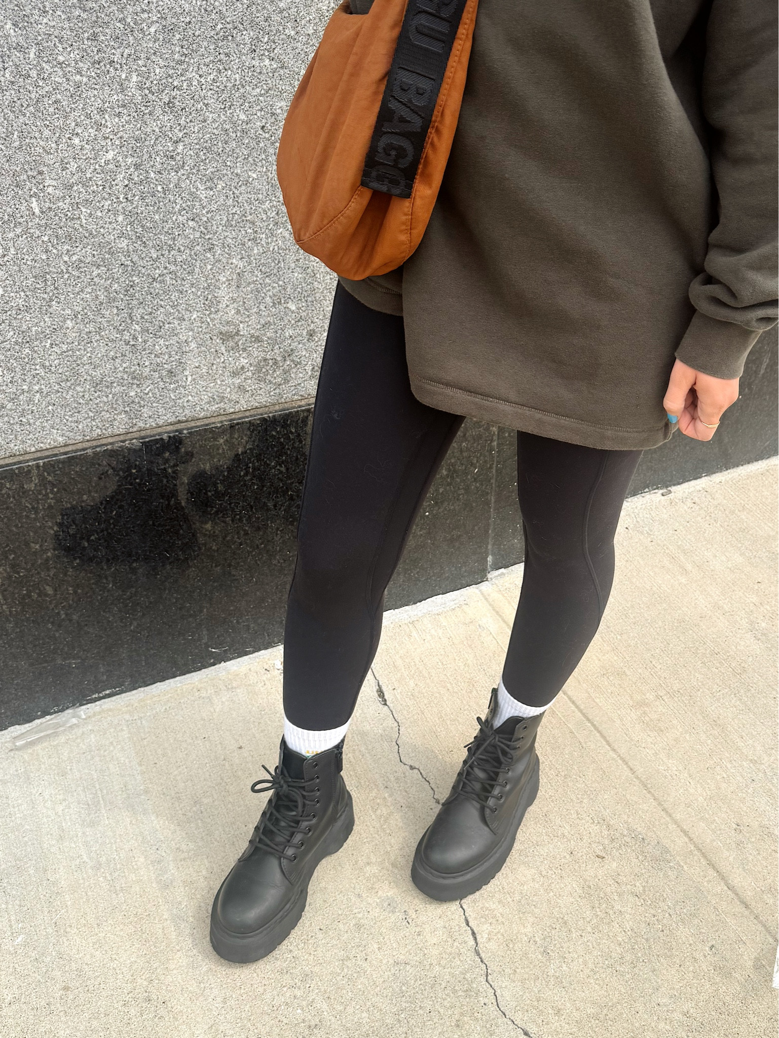 Cozy Essentials! 

#LTKActive #LTKfindsunder100 #LTKstyletip