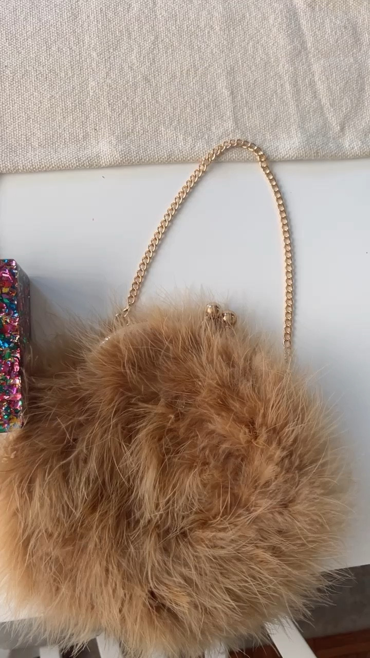 Two cute purses I bought this week from Amazon! Super fun for parties, date night, girls nights out and the like! Each under $30!

#LTKitbag #LTKFind #LTKunder50