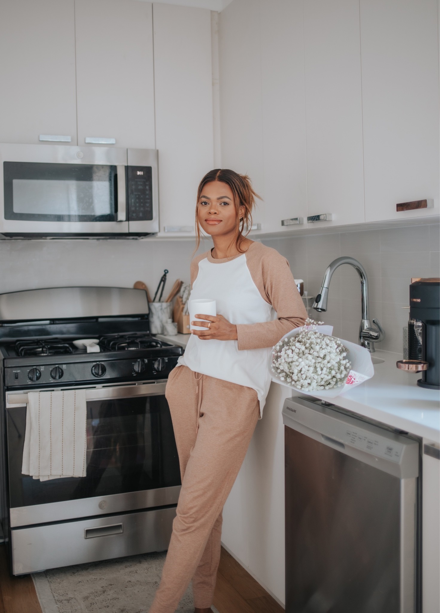 5 tips to help you get back into your routine | Haven Well Within

Post is upon the blog : https://www.dadouchic.com/2022/09/5-tips-to-help-you-get-back-into-your.html?m=1



#LTKSeasonal #LTKhome #LTKstyletip