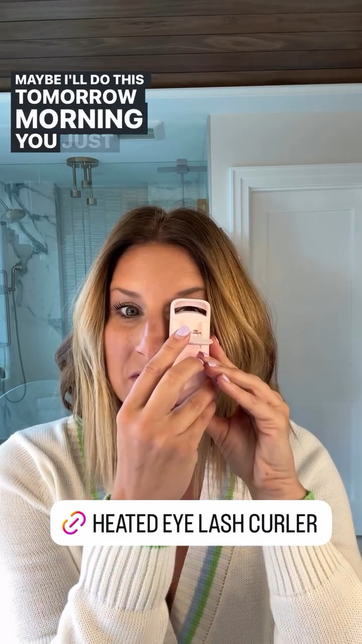 Looking for that lash lift? I got you! Say hello to this nifty heated lash curler! Under $20 👀 Bonus content: I’ve linked up my absolute favorite mascara [it is under $10] 

#LTKBeauty