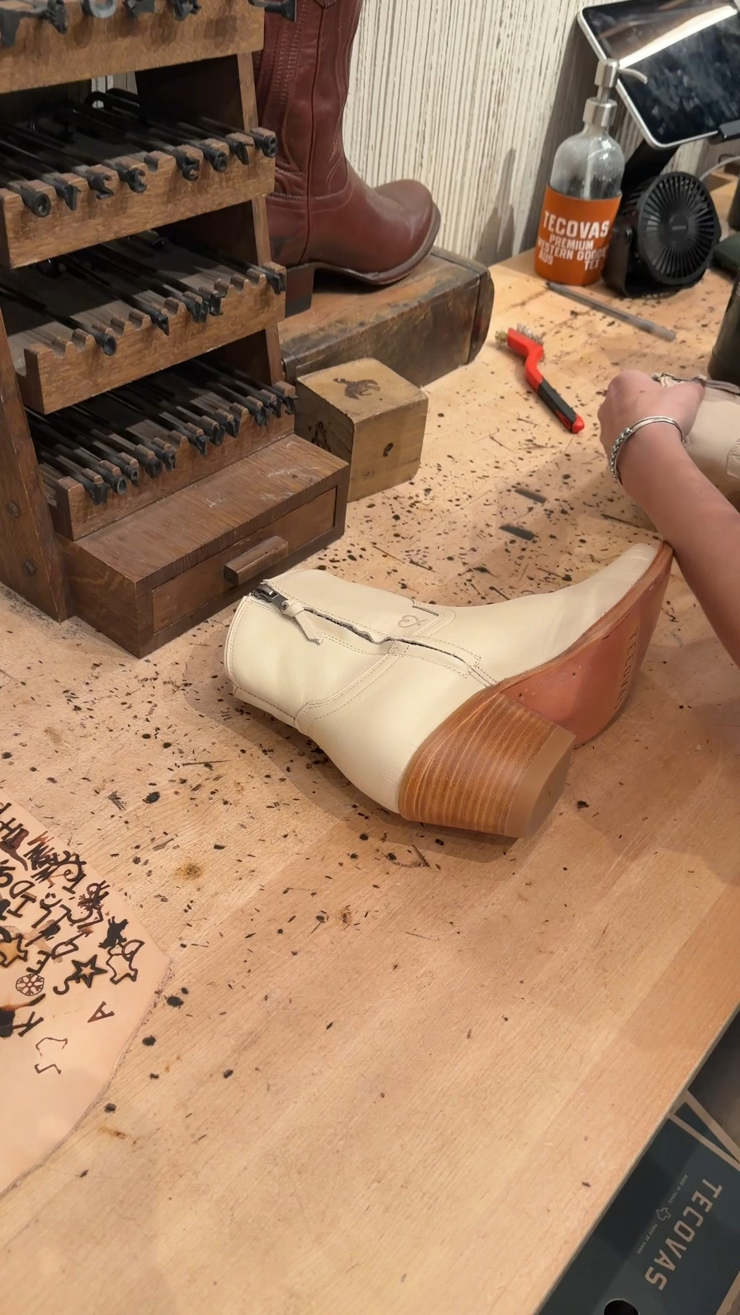 Finally got my Tecovas “The Daisy” boots branded at the Tecovas store in Austin, Texas 🌵✨ and I got my daughter a pair for Christmas. She got them branded too. We got the same boots in two different colors. 
These are hands-down my favorite boots—super comfortable, the perfect short height, and this beautiful tan color goes with everything.
Classic western style with an Austin touch. 

#LTKmomlife #LTKGiftGuide #LTKootd