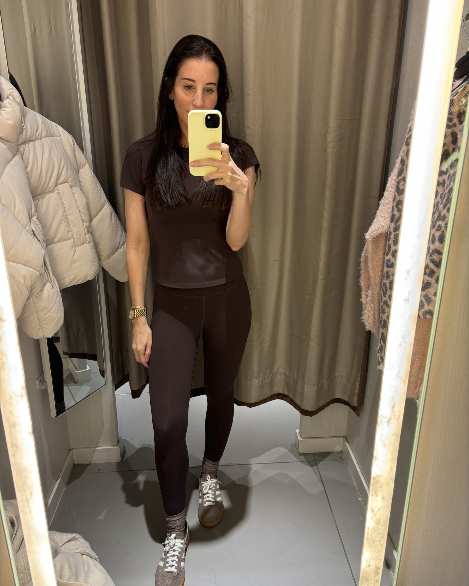 1 base = 4 outfits 

Tags: autumn outfit, brown outfit, brown leggings, adidas trainers, H&M puffer jacket, leopard print cardigan, mum outfit, mum style 

#LTKeurope #LTKautumn #LTKuk