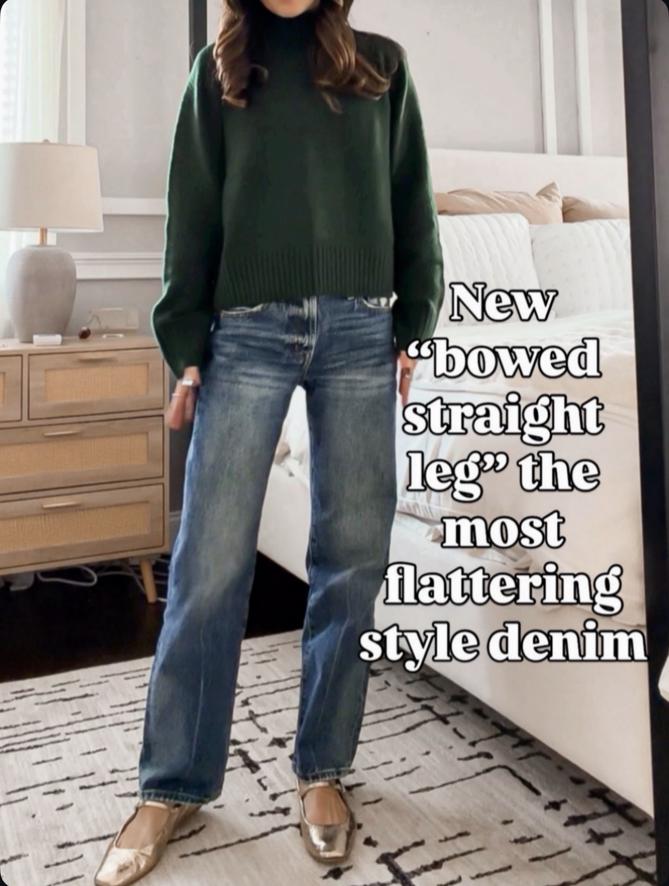 These bowed straight-leg jeans are hands-down the most flattering denim I own right now 😍👖 🔗⬇️

#LTKootd #LTKOver40 #LTKSeasonal