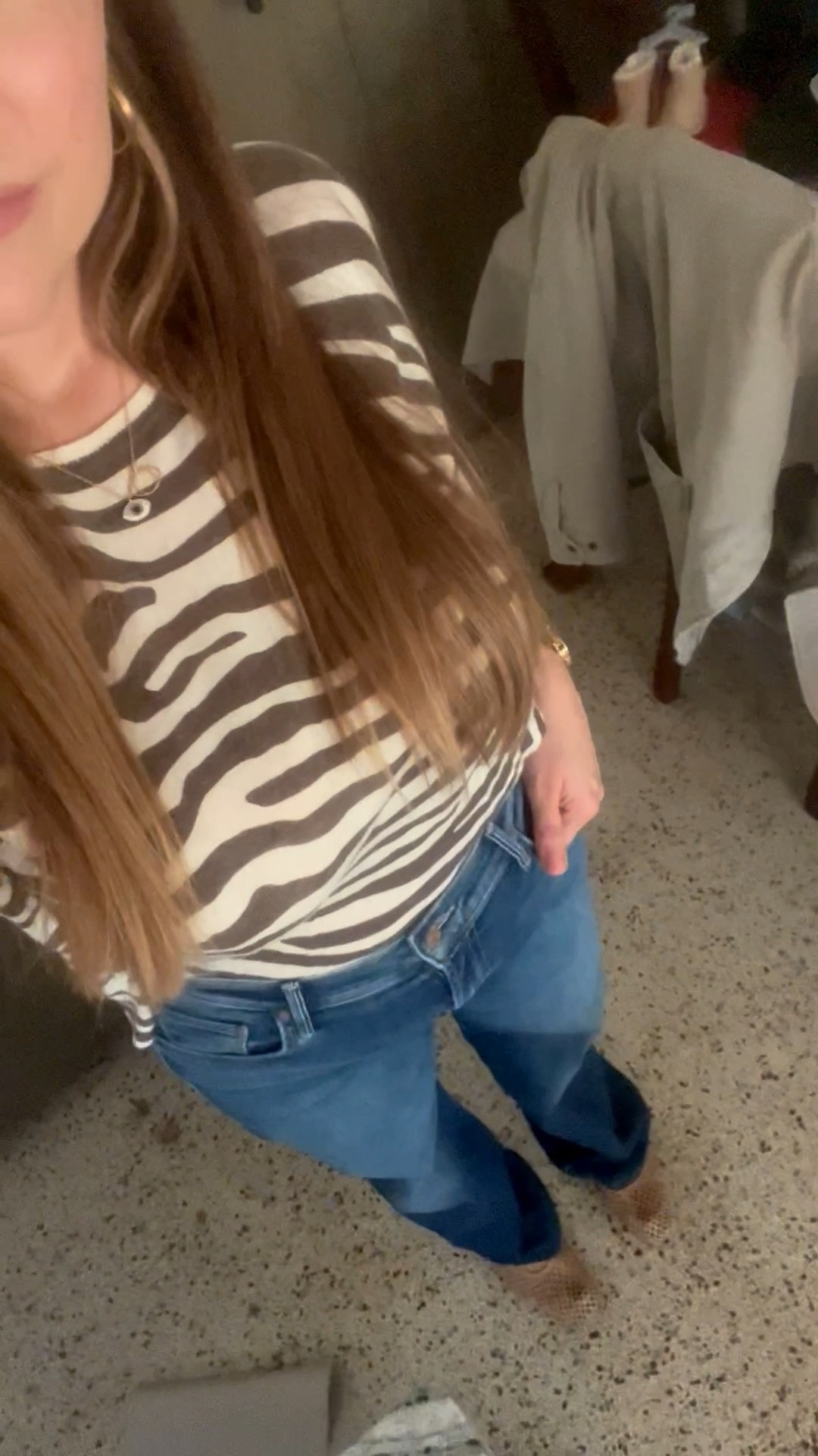 Mother denim
Zara sweater 
Animal print
Mesh flats
Ballet flats 




#LTKMidsize #LTKmomlife #LTKootd