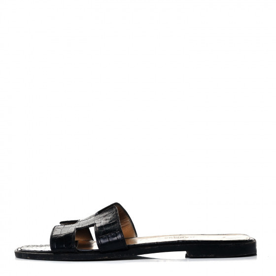 HERMES Shiny Alligator Oran Sandals 38 Black | FASHIONPHILE (US)