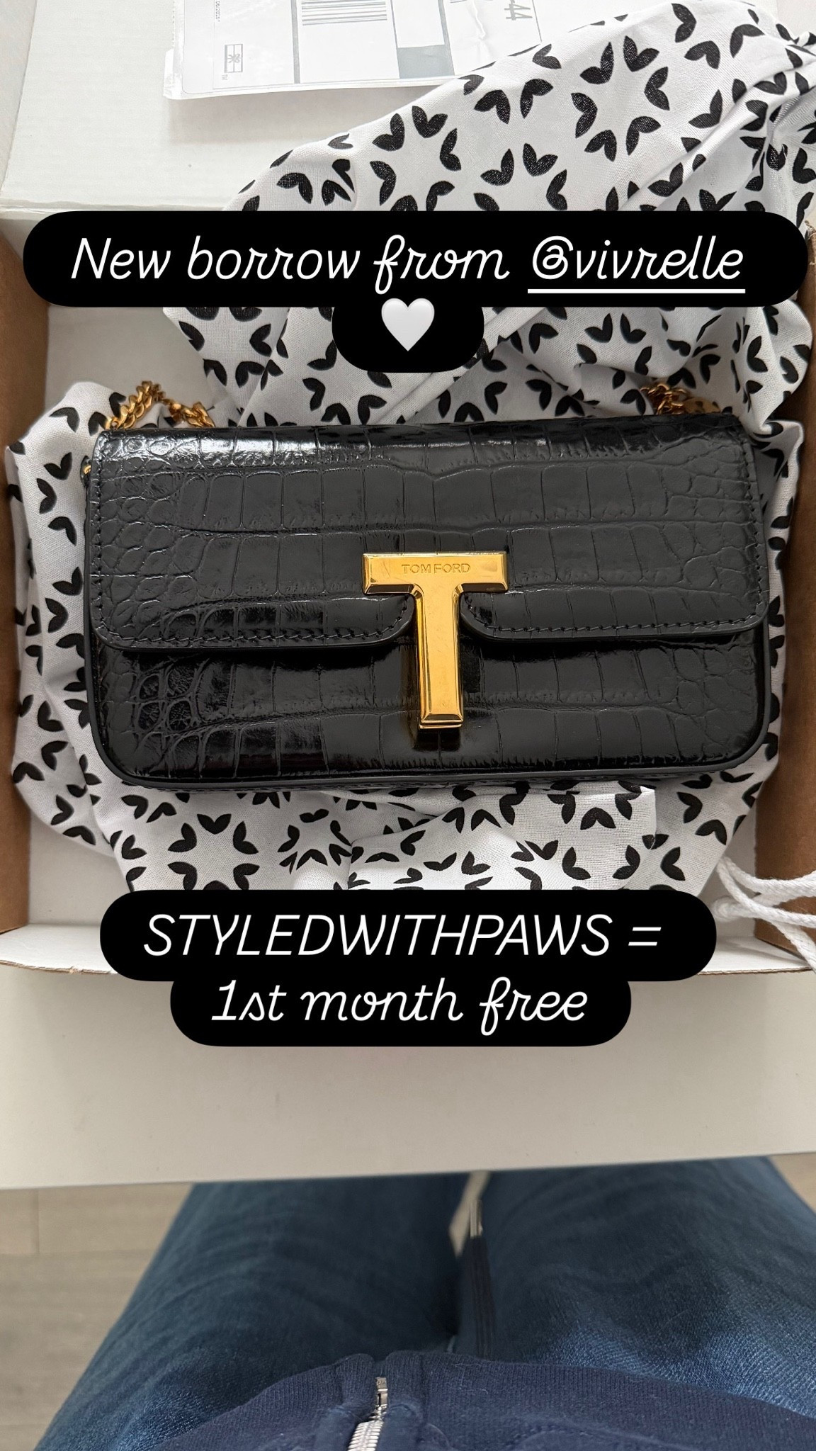Newest borrowed bag I won’t want to give back 🤩

Use code STYLEDWITHPAWS for your first month free!!

#LTKSaleAlert #LTKdayinmylife #LTKootd