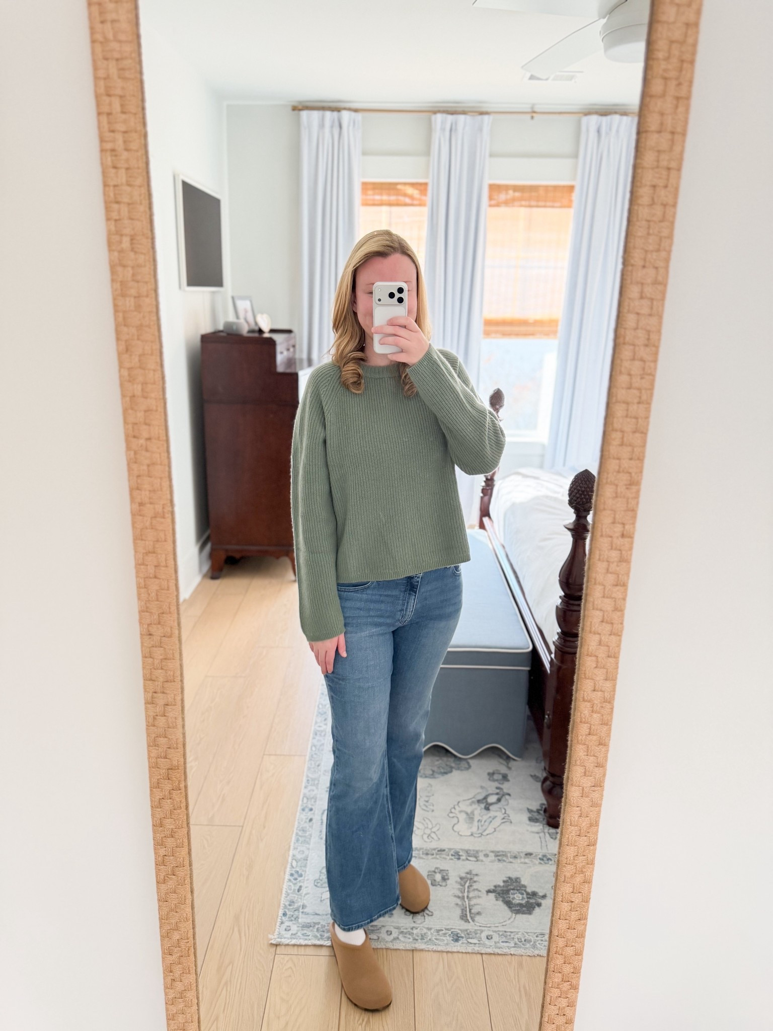 This sea green cashmere sweater from Quince paired with classic flare jeans is an easy, polished outfit that works for everyday wear. Quince is one of my favorite places to shop affordable cashmere that feels high quality without the designer price tag.

This is also a great outfit idea for Rothy’s clogs — the cropped flare balances the clog silhouette perfectly if you’re looking for simple ways to style them. Save this post for an effortless, classic outfit formula you can repeat. 🤍

Quince cashmere sweater, affordable cashmere Quince, Quince flare jeans, sea green sweater outfit, flare jeans outfit, how to style Rothy’s clogs, Rothy’s clogs outfit ideas, casual preppy outfit, timeless everyday style

#LTKFindsUnder100