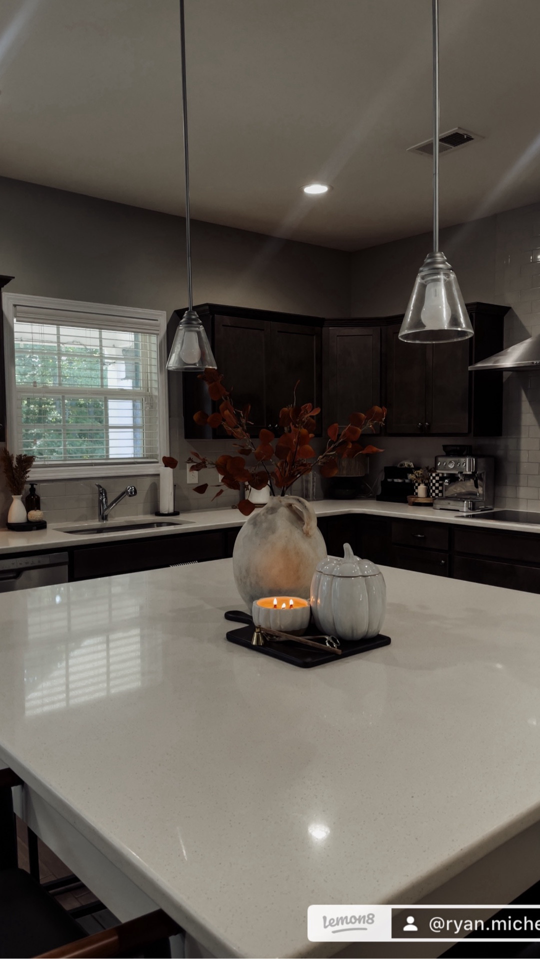 Perfect Sunday reset 

#sundayreset #sundaycleaning #cleaning #cleantherapy #cleaning #vlog #myroutine #organizedhome #home 

#LTKHome