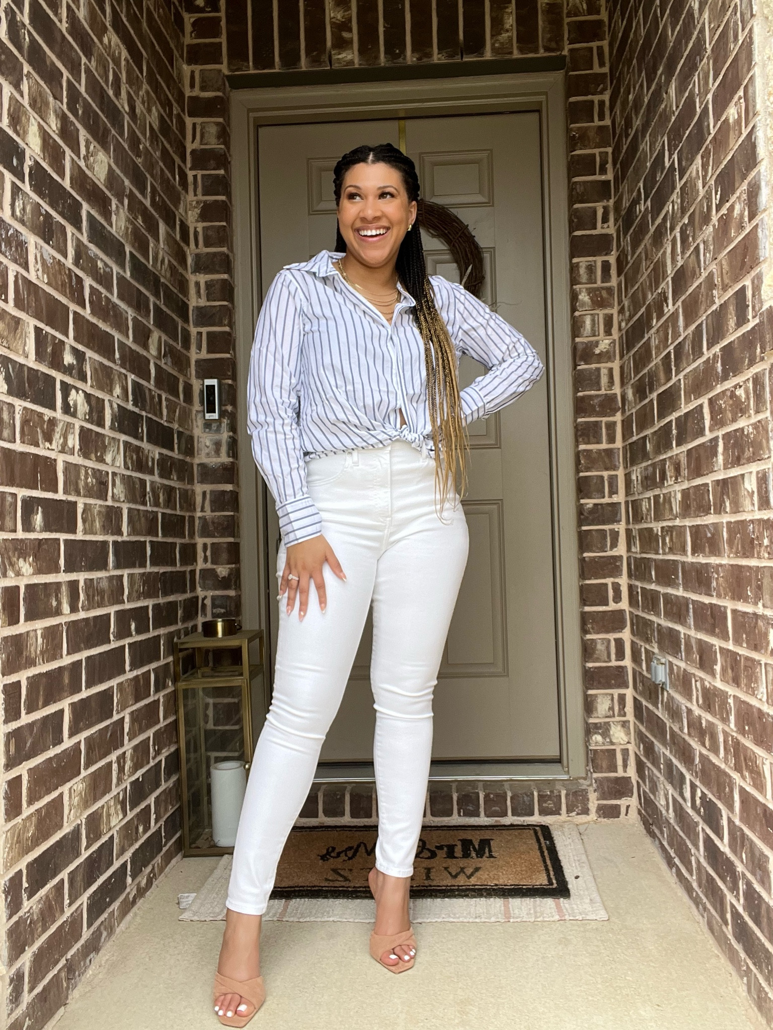 Timeless classic look

#LTKFind #LTKstyletip #LTKunder100