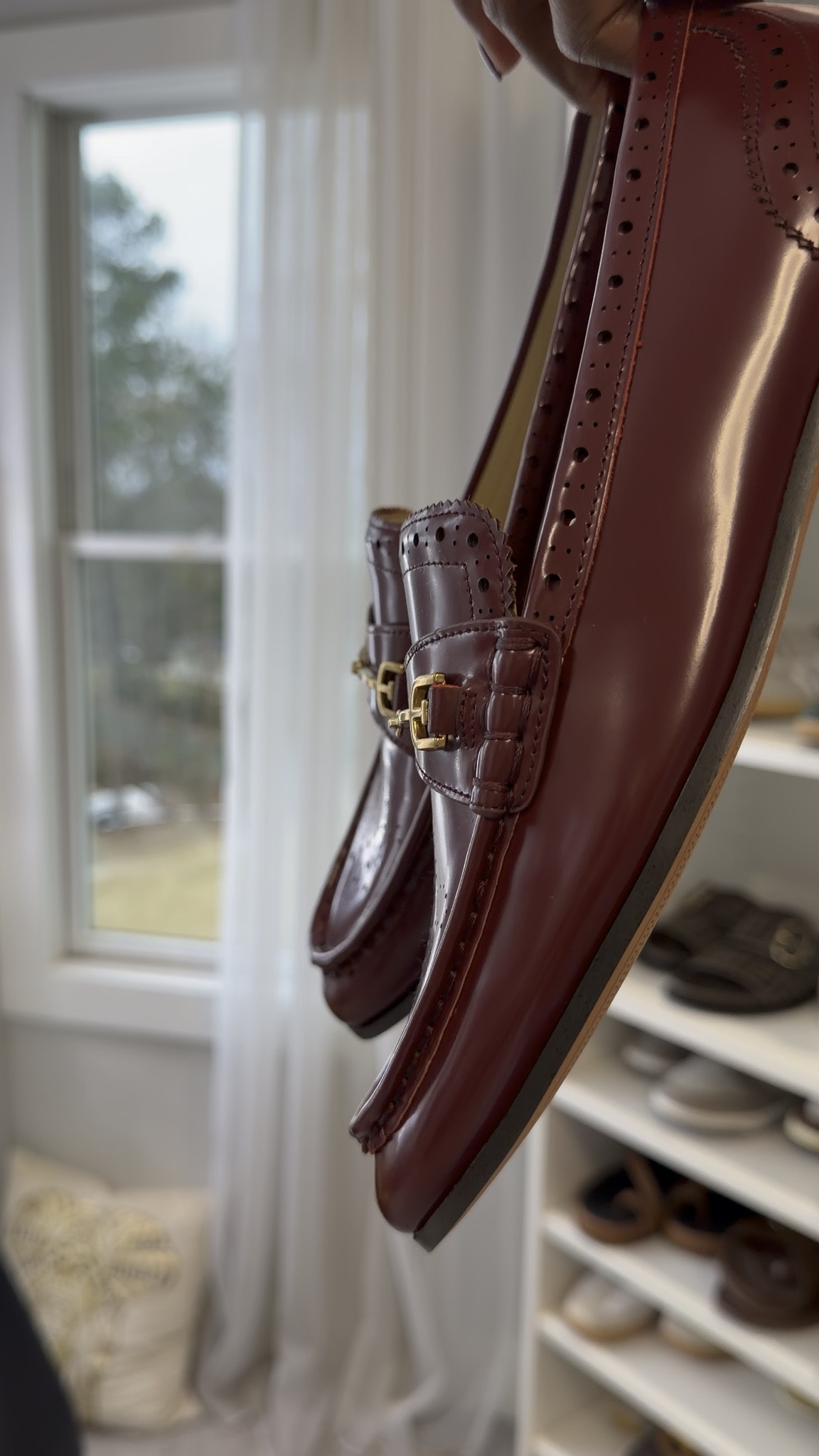 still 20/10 recommend. I'm wearing a true 8.5 

 