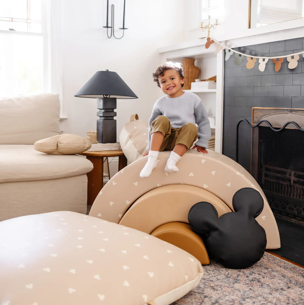 Mickey Mouse Pillow | Gathre