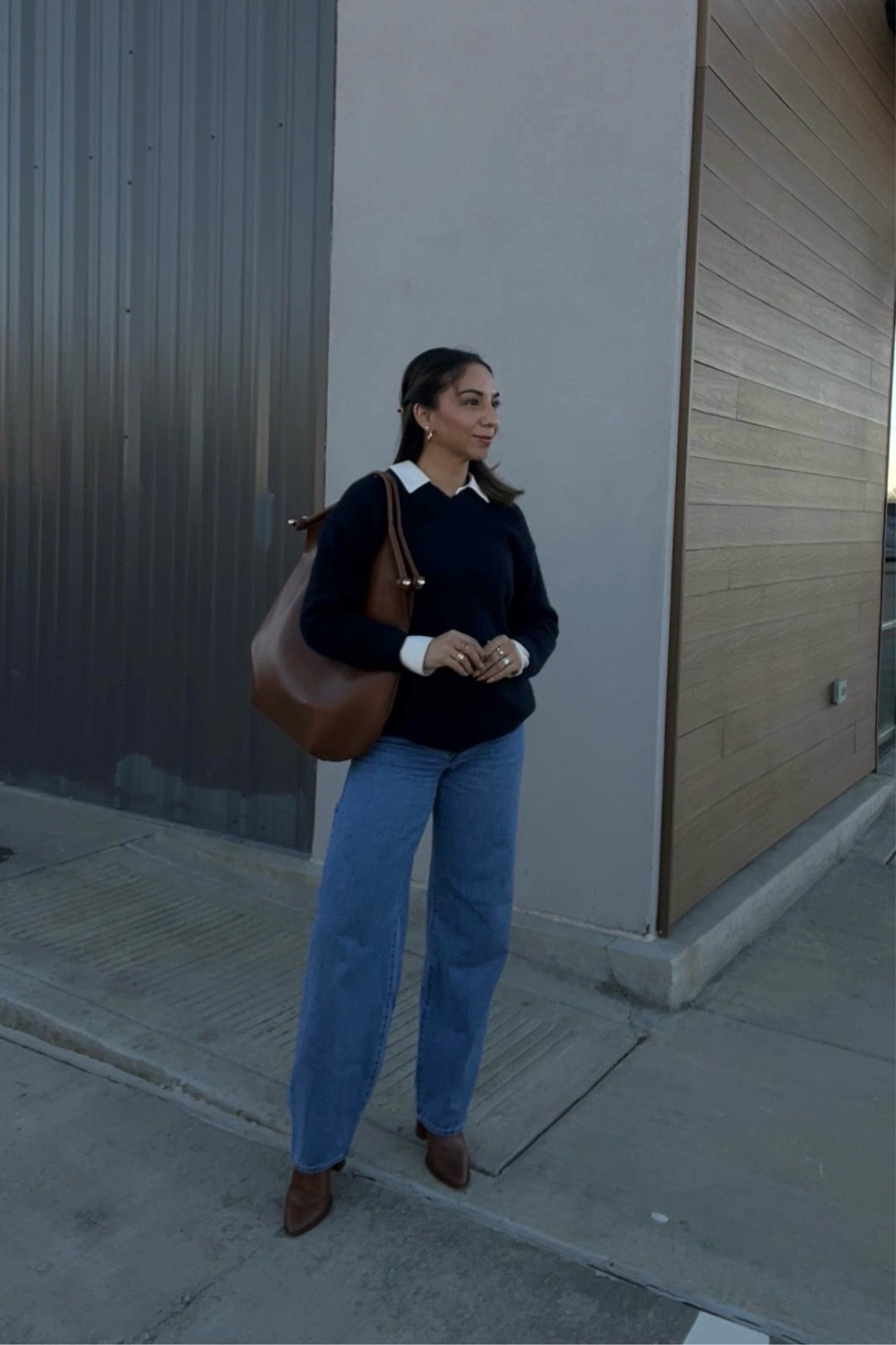 Casual Outfit 🤎
Jeans size 26
Sweater medium
Collard shirt small
Boot size 6.5

#LTKShoeCrush #LTKWorkwear #LTKStyleTip