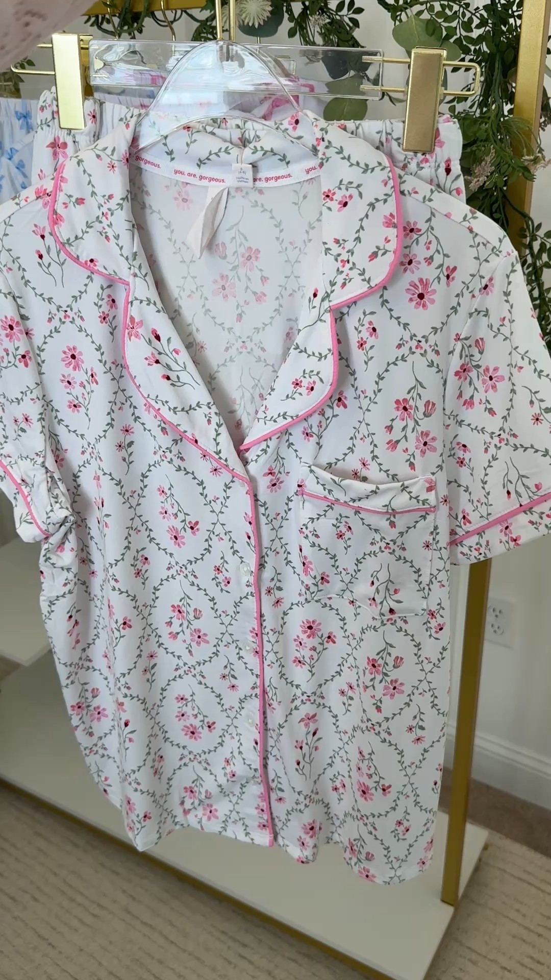 Cutest new Walmart pajamas! Giving Hill house vibes🎀🌸

#LTKSaleAlert #LTKGiftGuide #LTKFindsUnder50