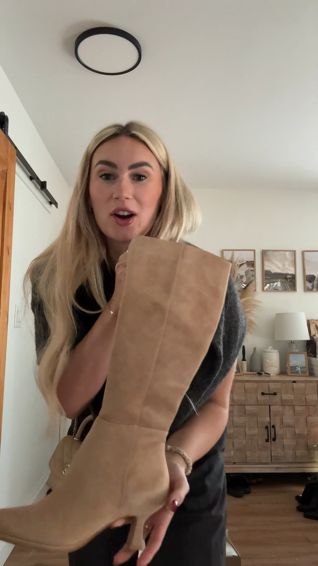 fresh boots for fall & they’re on SALE 👢 #fallfashion #fallinspo #autumnoutfits #aritziastyle #dolcevita #ootd

#LTKstyletip #LTKworkwear #LTKcanada