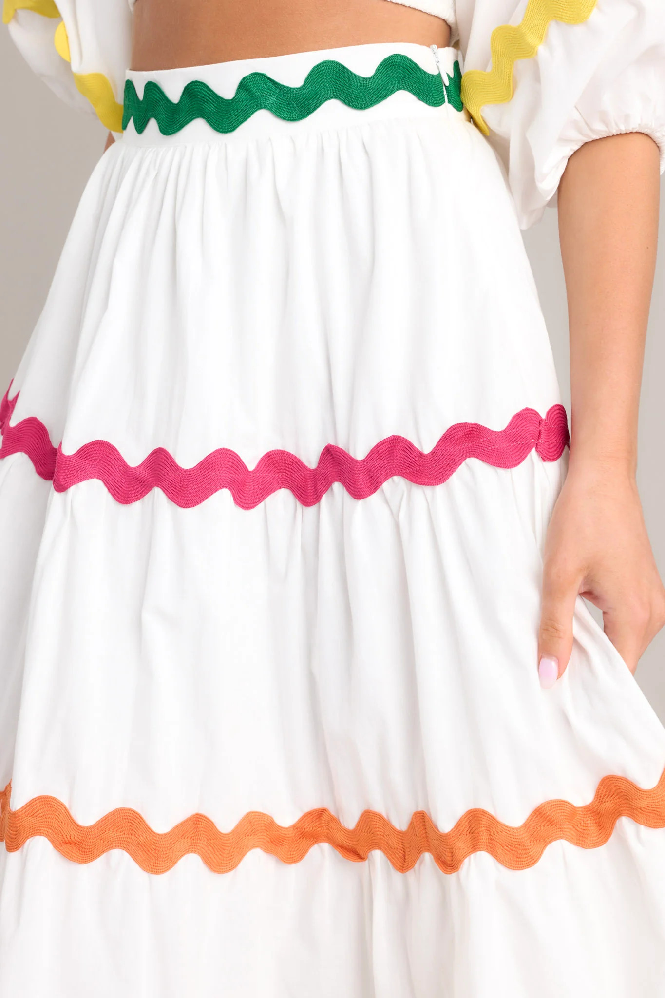 Summertime Sweetheart White Skirt | Red Dress