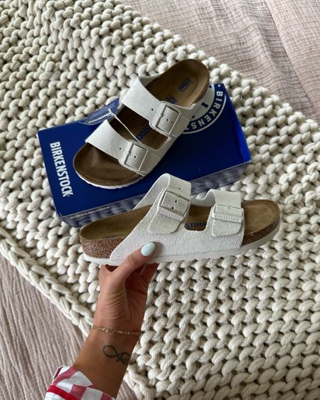 New birks 🥰🥰 obsessed with the color!! So pretty and great for everyday. I wear my TTS!

Birkenstocks, sandals, summer sandals, shoe crush 

#LTKFind #LTKshoecrush