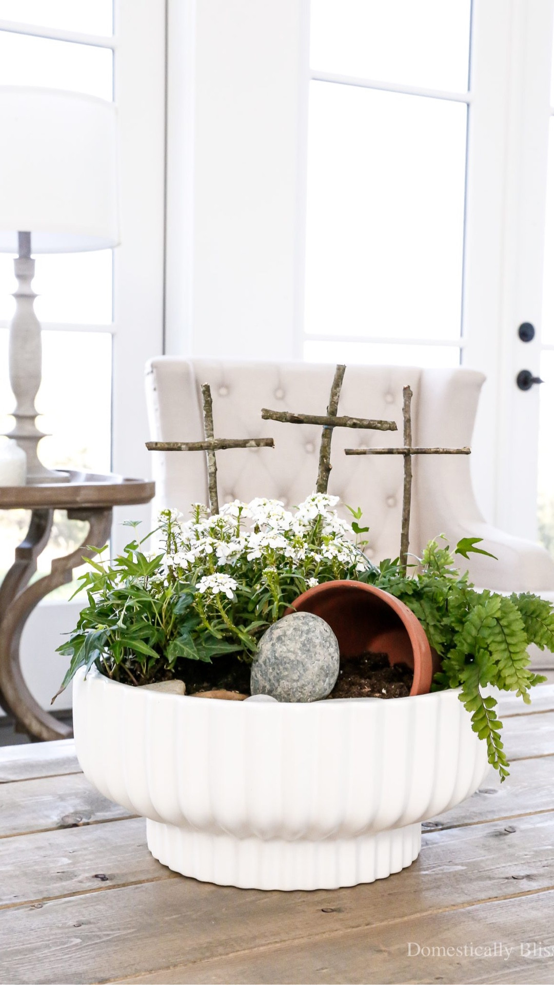 This DIY Resurrection Garden is a wonderful family activity to help teach little ones the true meaning of Easter.

See details:
https://domesticallyblissful.com/diy-resurrection-garden/



#LTKSeasonal #LTKHome