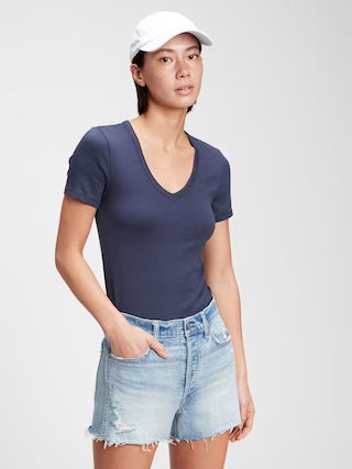 Modern V-Neck T-Shirt | Gap (US)