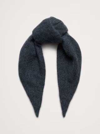 Brushed Wool-Cashmere Triangle Scarf | Banana Republic (US)