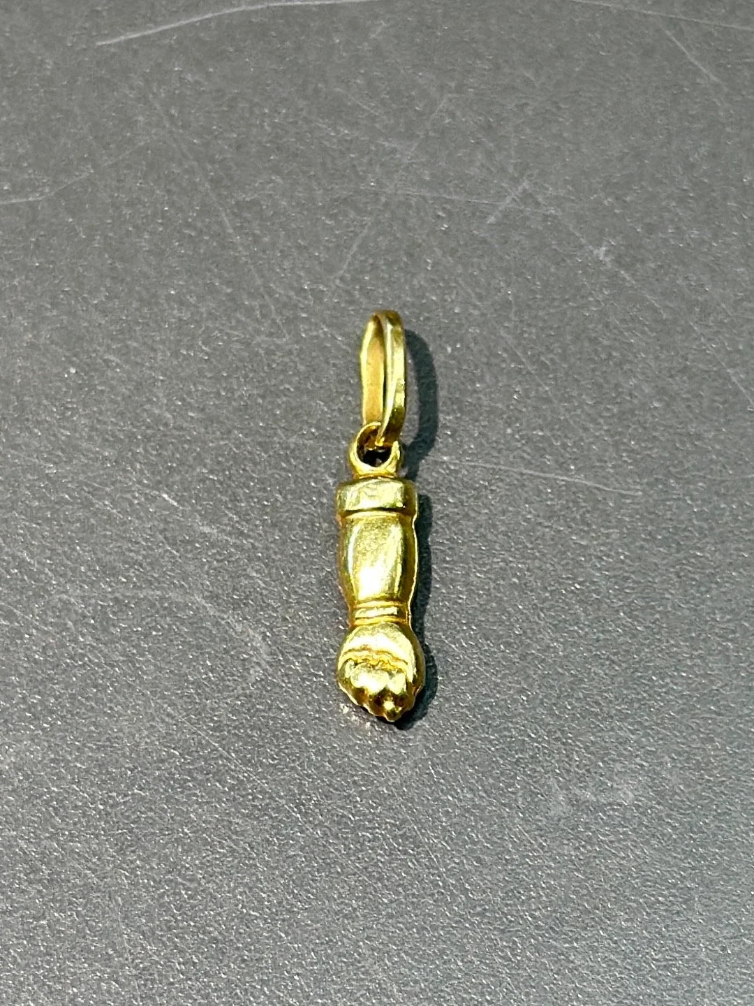 Vintage 18K Gold Mini Figa Arm Charm - Etsy | Etsy (US)