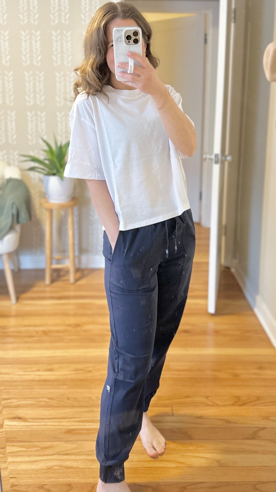 tee: small
joggers: size DOWN

#LTKActive #LTKSpringSale #LTKFindsUnder50