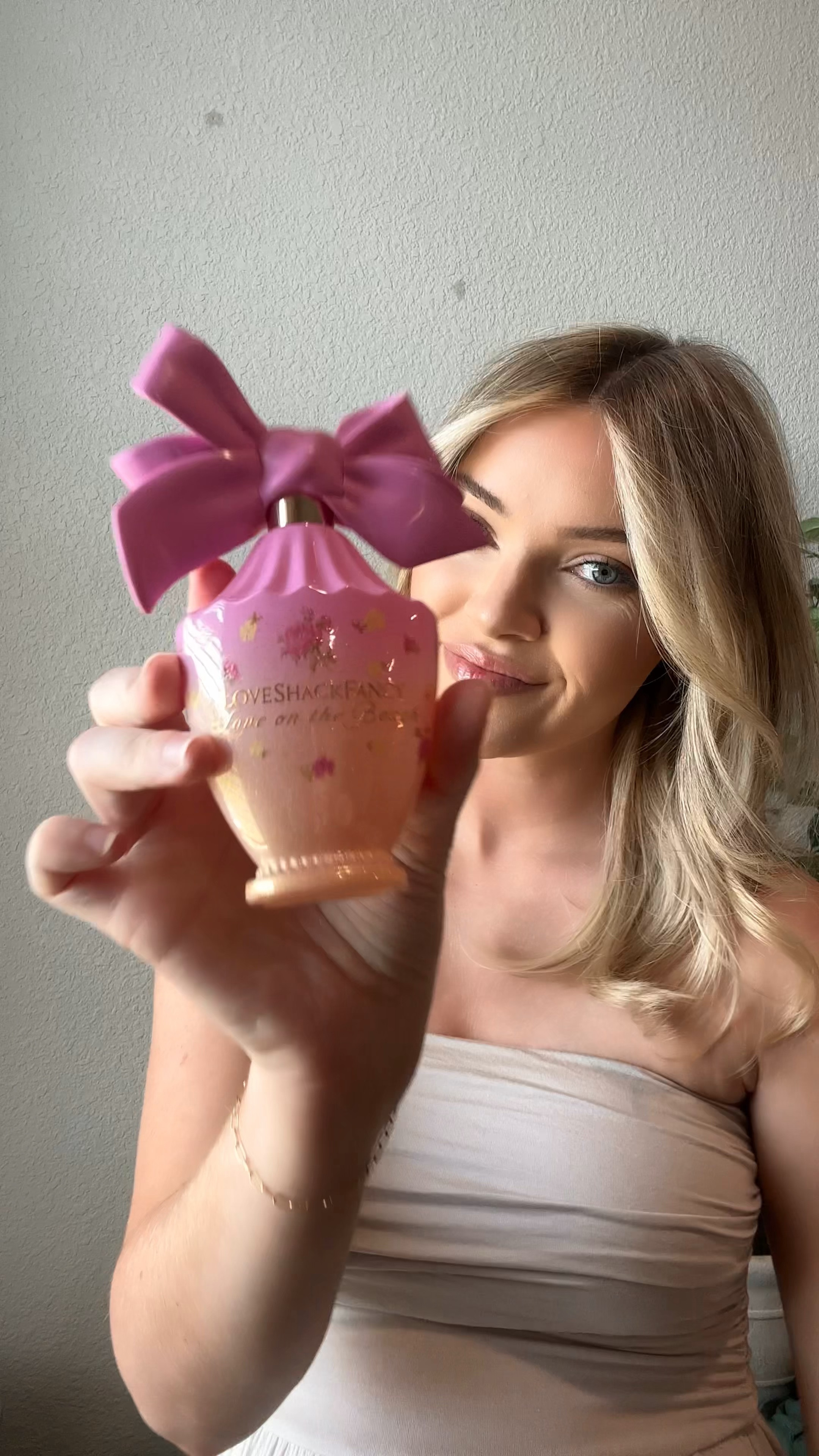 My latest summer scent obsession 🎀👙🥥🏖️ @sephora @Loveshackfancy #loveshackfancybeauty #loveshackfancy #sephora #perfume 

#LTKBeauty