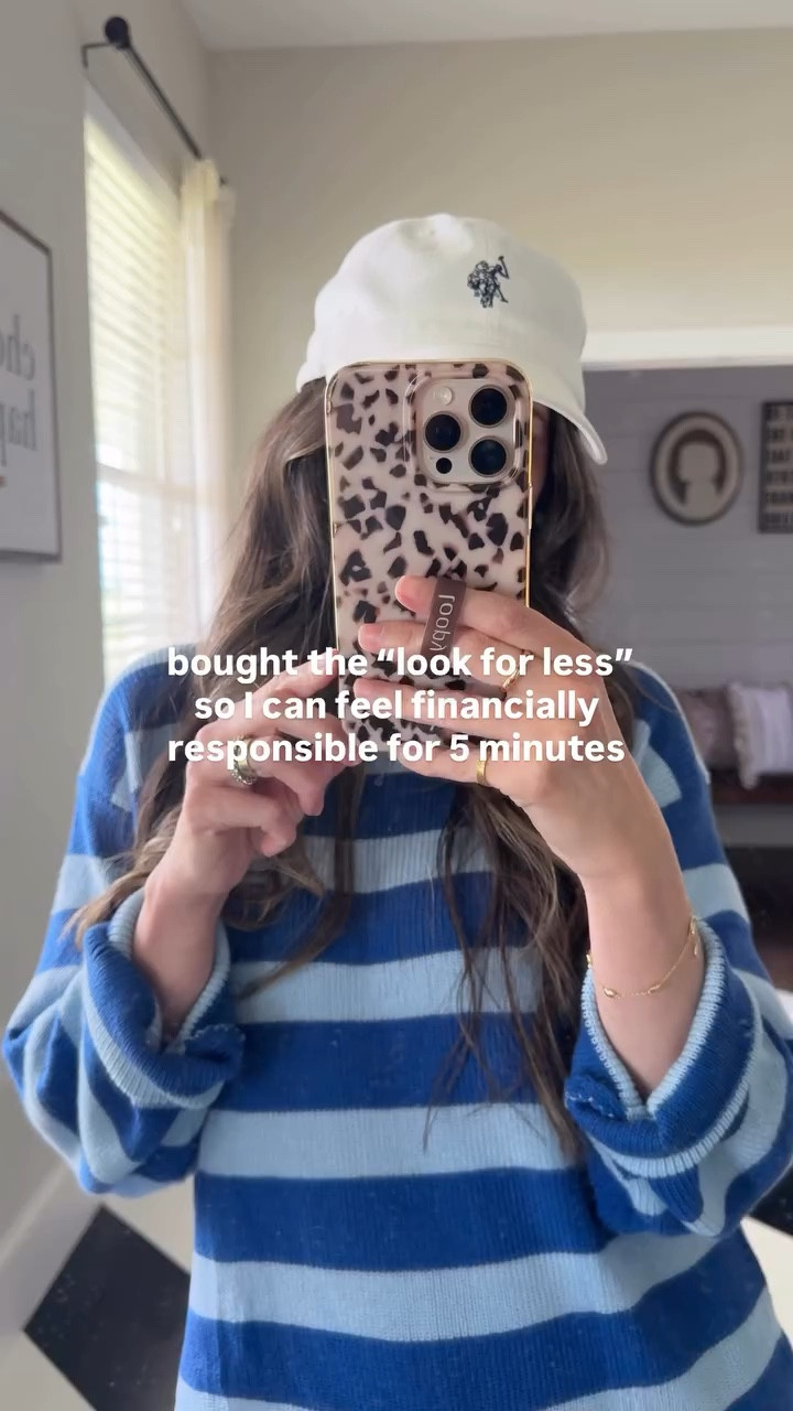grabbing in more colors because this one is too good! Comment for link 🔗 

Perfect for beach trip, travel, or sport weekends! Wearing small 

#amazonfinds
#amazonfashion
#amazonoutfits
#outfitideas
#everydayoutfits