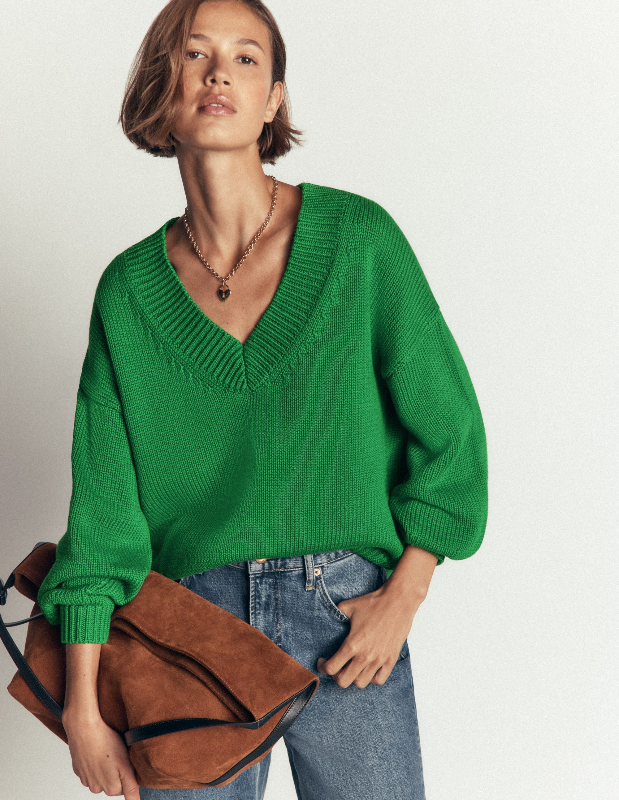 Lucy Cotton V-neck Sweater-Highland Green | Boden (US)
