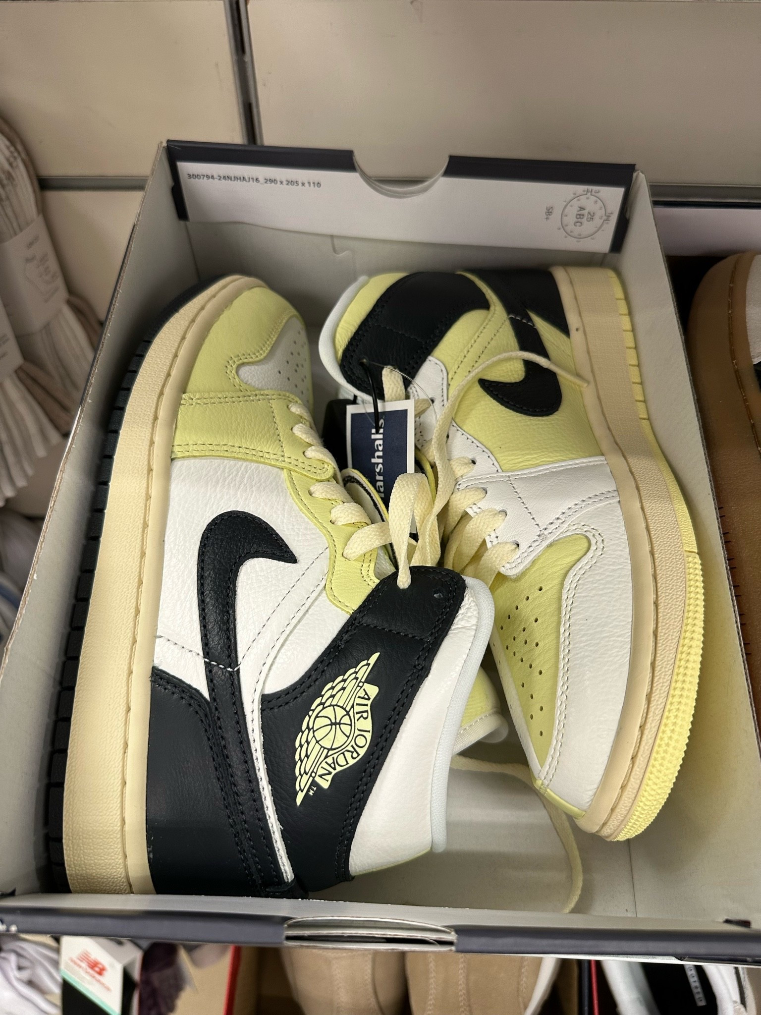 New finds @Marshalls


@Nike US

#LTKSaleAlert #LTKOver40 #LTKmomlife