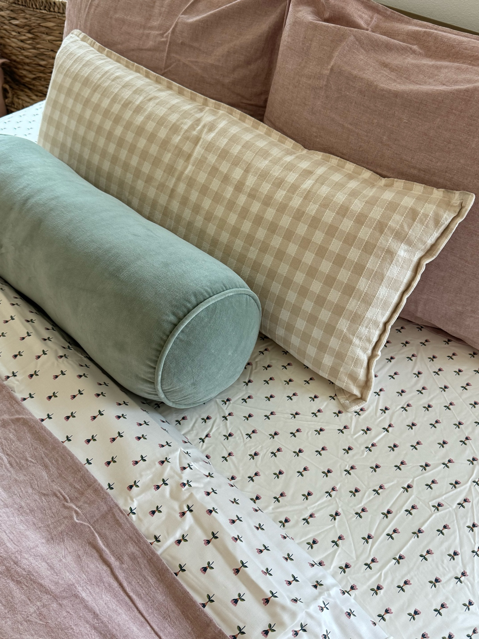 Daughters room bedding from target 

Girls room, bedding, comforter, duvet, pillows, home

#LTKHome