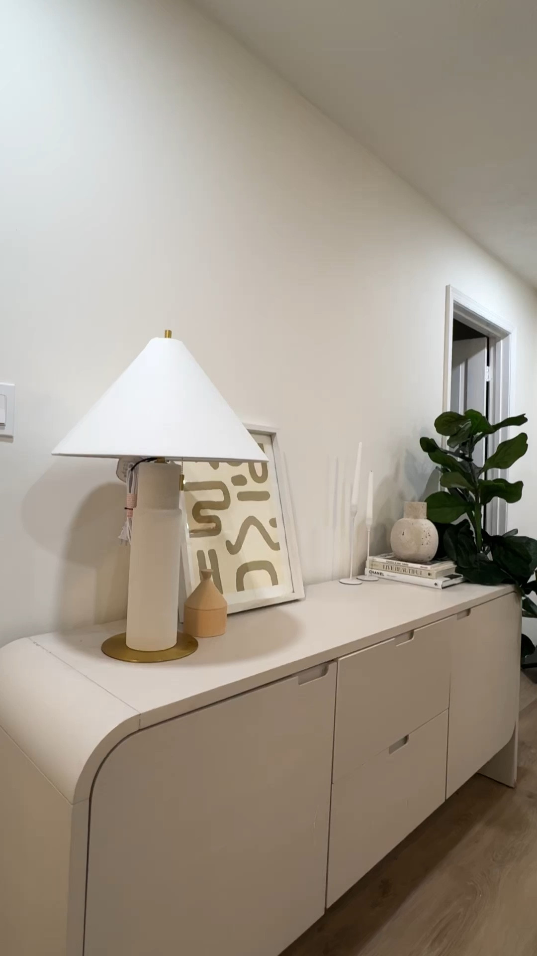 This is what I reach for when I want my space to feel reset. Neutral tones, soft textures, and clean lines. It just works every time. #LTKhome #NeutralHome #HomeStyling #MinimalDecor #CozyHome #HomeInspo #InteriorStyle #ModernHome #SimpleLiving #HomeDecorIdeas

#LTKmomlife #LTKSeasonal #LTKHome