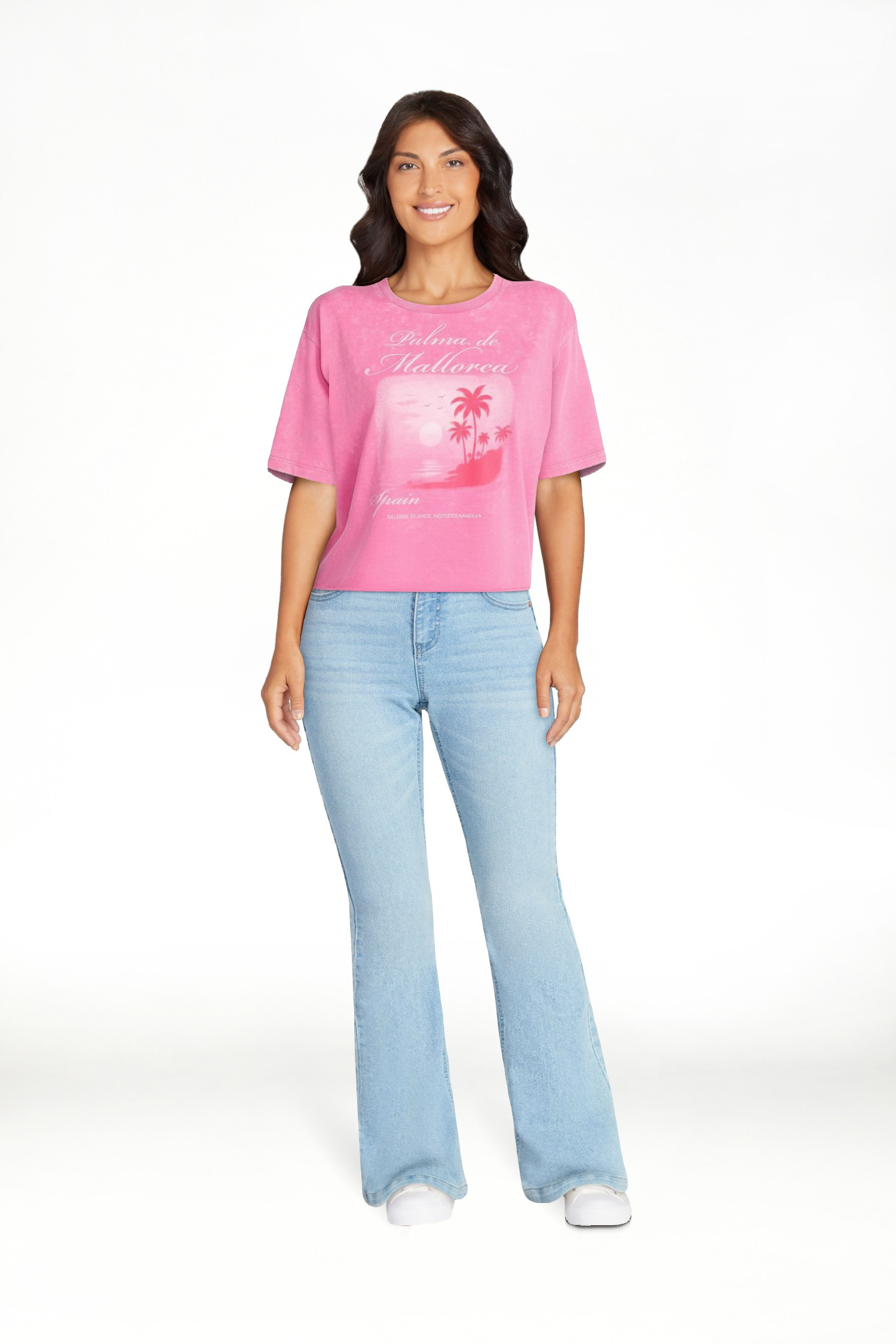 No Boundaries Boxy Cropped Graphic Tee, Women's XXS-XXL | Walmart (US)