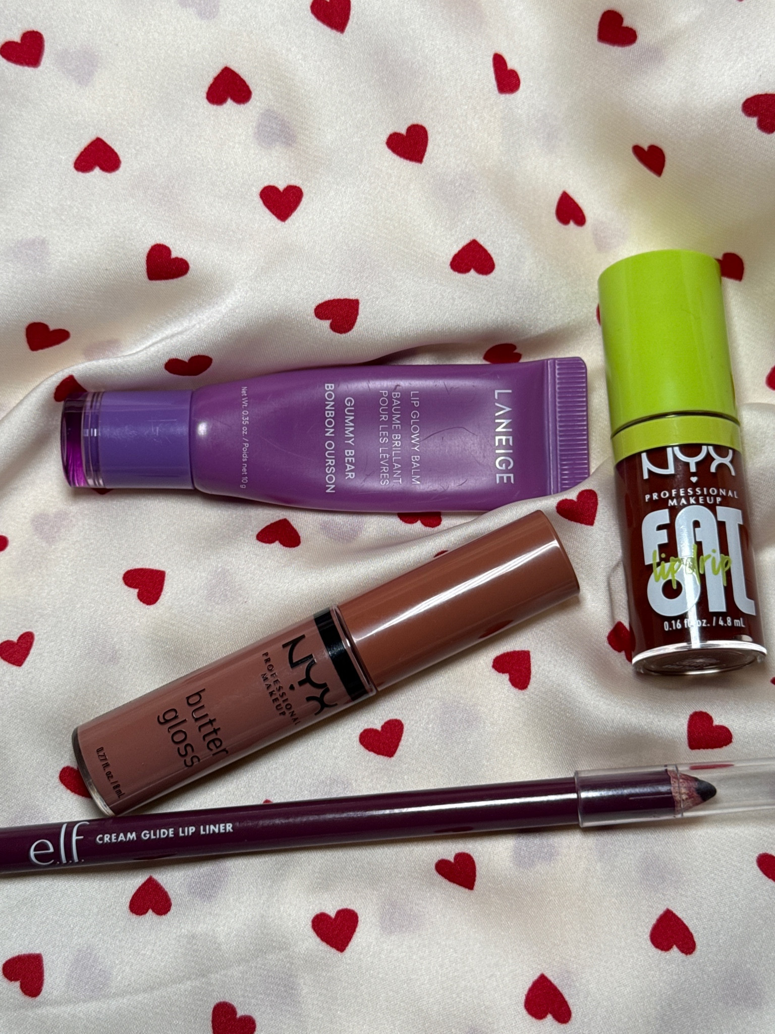 When he asks what’s inside my bag on date night 🫣 @Boots @#LTKxBootsbeauty 

#LTKbeauty #LTKdatenight #LTKuk