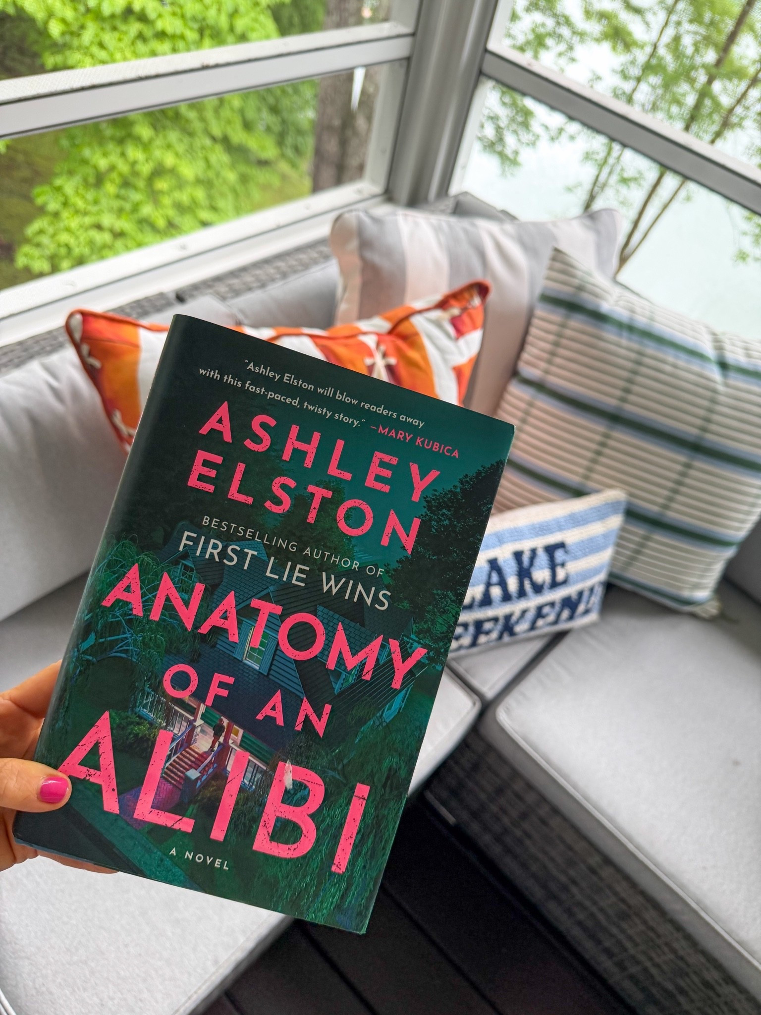 rainy lake day = a good book and a nap!!

#LTKmomlife #LTKselfcare #LTKmorningroutine