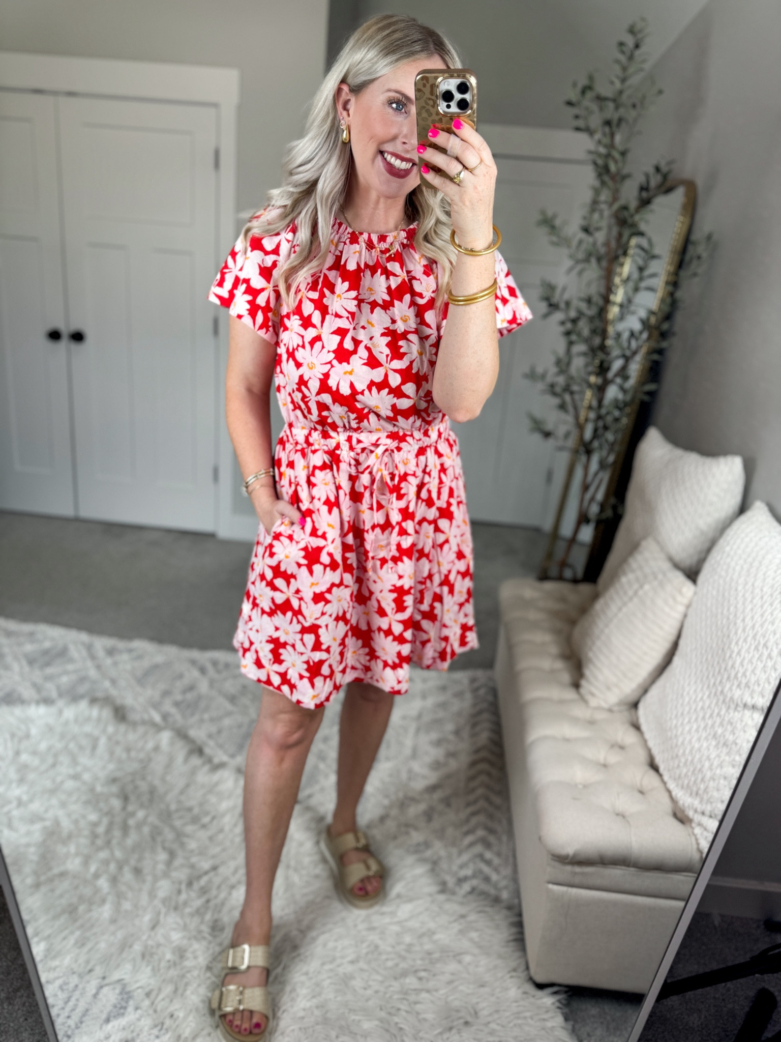 Daily try on, Walmart outfit, Walmart fashion, Walmart try on, floral dress, summer dress, teacher dress 

Medium 

#LTKSeasonal #LTKFindsUnder50 #LTKWorkwear