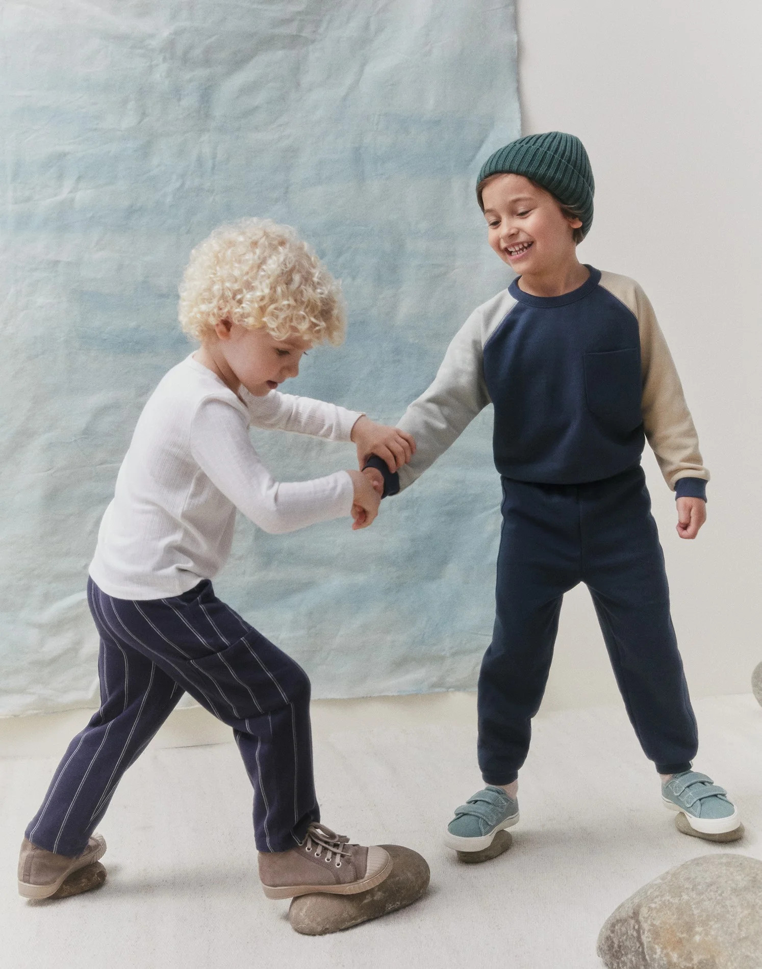 easy-peasy Toddler Boy Colorblock French Terry Sweatshirt, Sizes Sizes 18M-5T | Walmart (US)