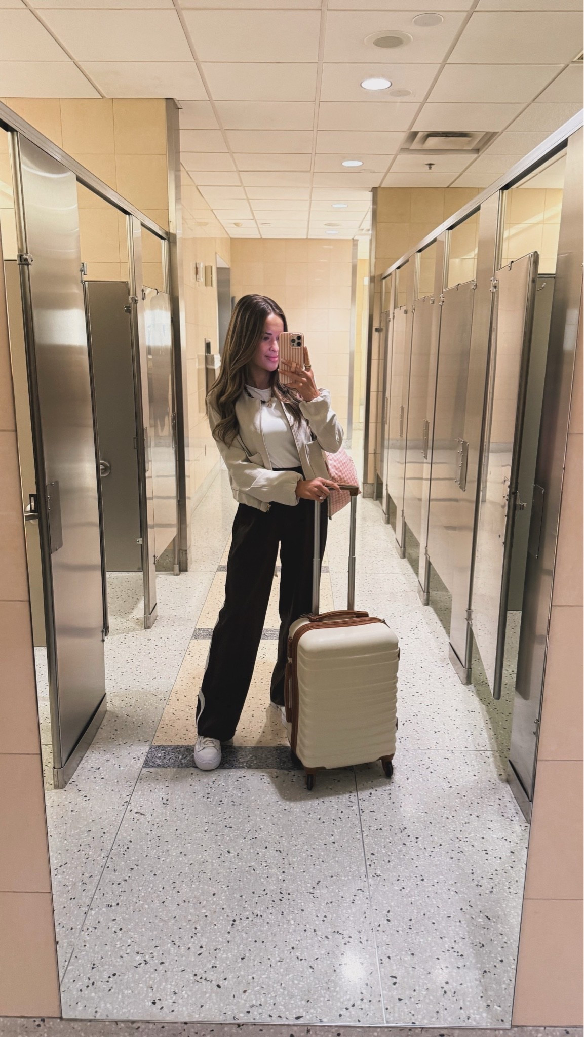Travel day outfit ✈️ jacket is Rhône, but sold out!! 

Traveling seasonal fall outfit inspo airplane ride ootd travel cozy comfortable

#LTKmomlife #LTKTravel #LTKSeasonal