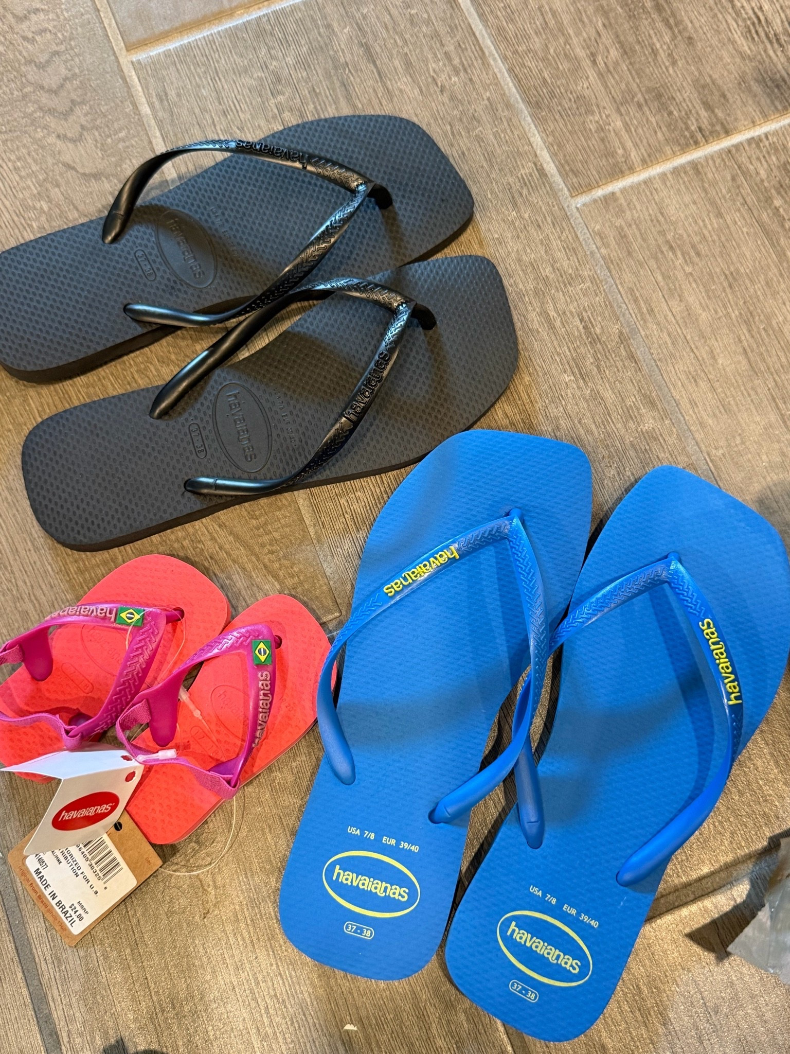 The comfiest sandal for the summer!!!! Even got babygirl matching ones🥹

Girl mom 
Baby 
Shoes 
Summer 
Summer shoes 
Flip flops

#LTKSaleAlert #LTKmomlife #LTKTravel