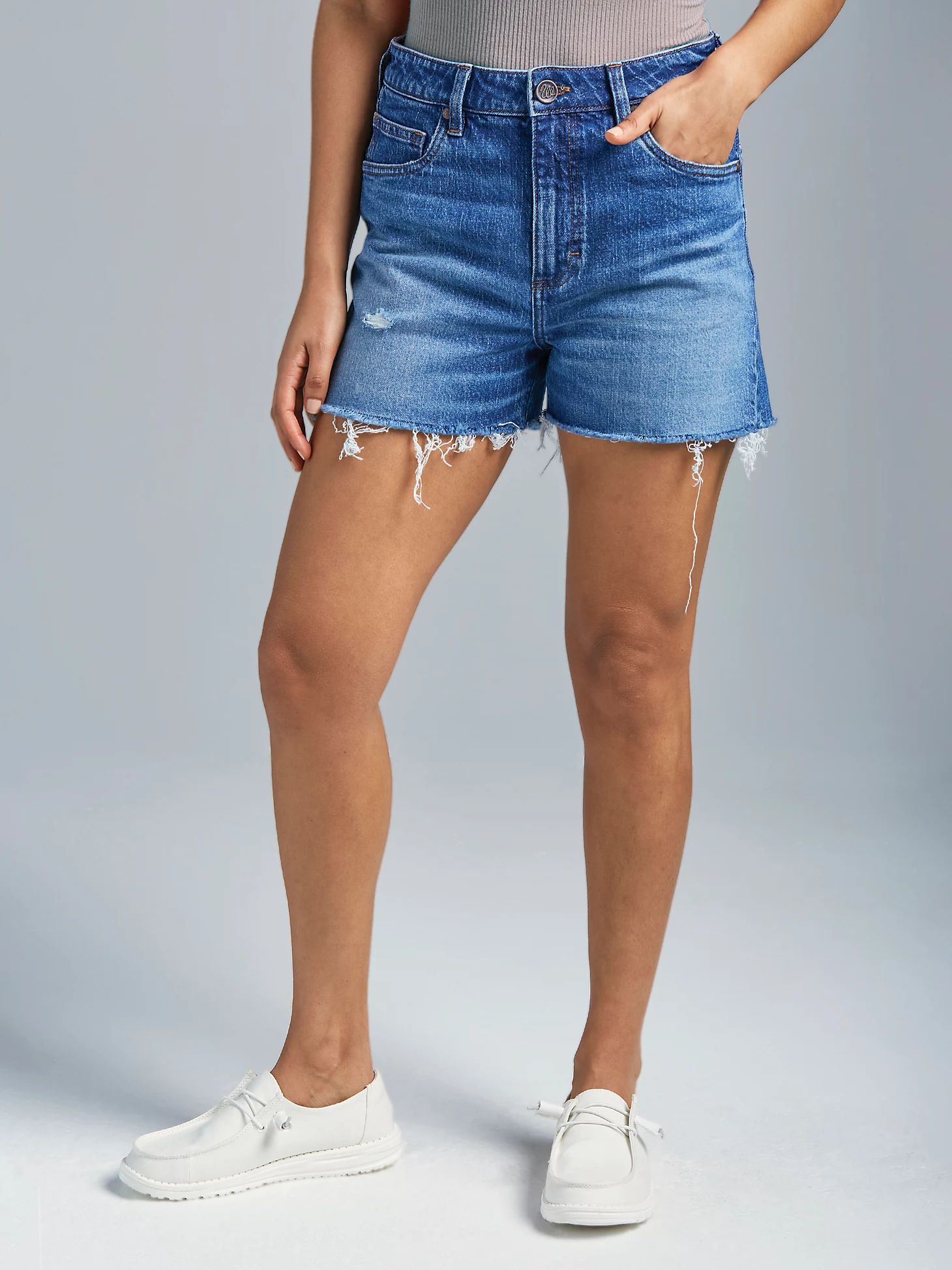 Women's Wrangler Retro® Bailey High Rise Cut-Off Shorts in Samantha | Wrangler