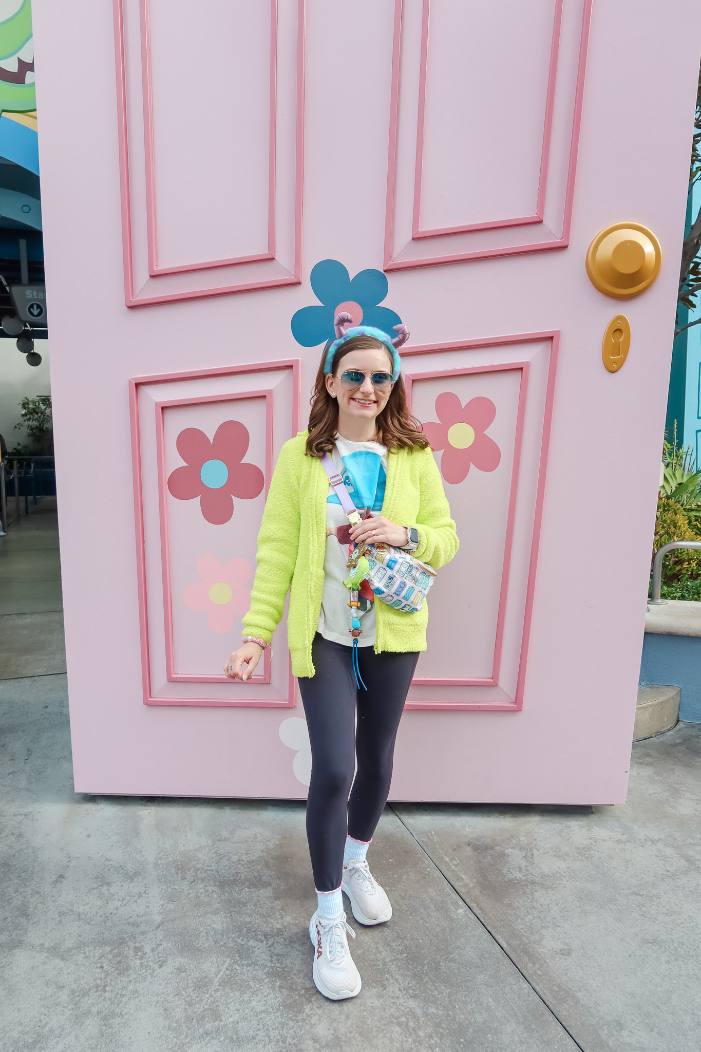 Disney days but make it practical for a mom 👟✨ These are the outfits I packed for long park days — comfy, cute, and mom-approved for chasing a little one around  From breathable sets to the best walking sneakers and park-ready accessories.

Everything is linked here so you can recreate my Disney mom outfits 🤍

disney mom outfit / disneyland outfit ideas /disney park outfit / mom style / athleisure outfit / comfortable travel outfit / theme park outfit / walking sneakers / mom uniform /disney accessories /baseball hat outfit /comfortable mom outfits / spring disney outfits / Disney mom outfit ideas / Disney world outfit ideas / Pixar outfit idea / monsters Inc / Disney Pixar 