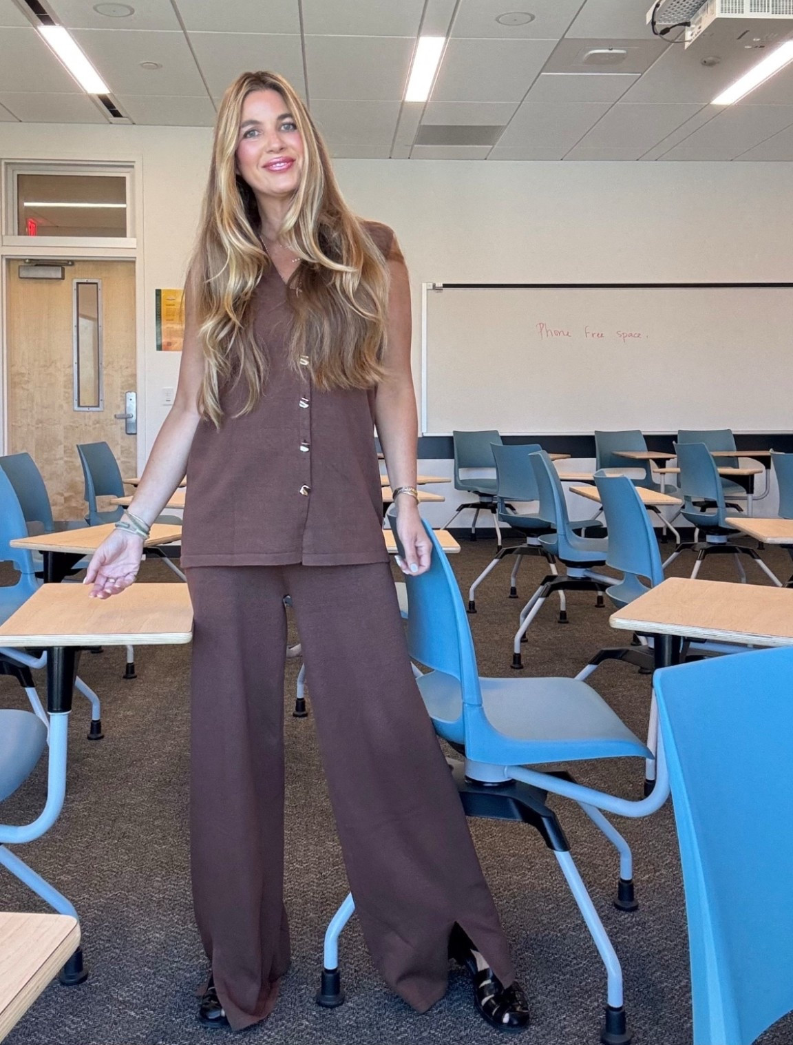 Matching set size medium and so effortless and chic
Shoes: TTS
Lip liner: Rich 
Gloss: sStylish 
Highlighter/Blush: Best (available at nudeenvie.com)
Foundation YN9
Hair: Sea Glass + T3 hot rollers 

#LTKStyleTip #LTKWorkwear #LTKShoeCrush