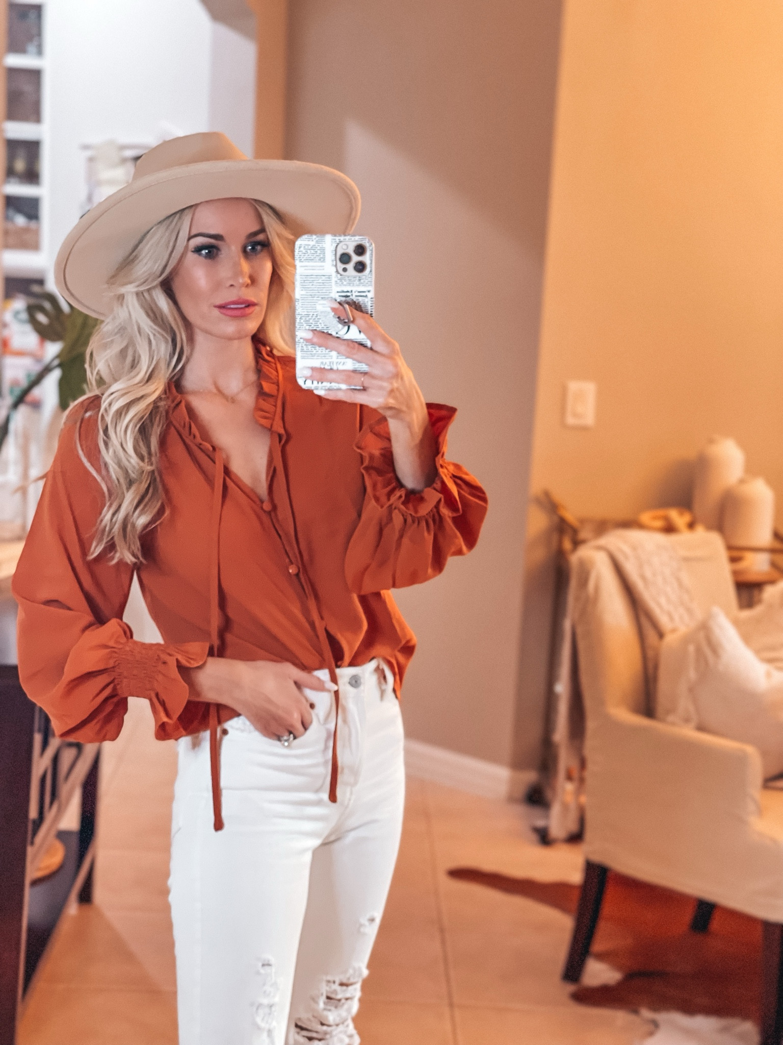 #LTKFALL#ltkblouse#LTKstyle
#LTKchichat#LTKcurls

#LTKSeasonal #LTKbeauty #LTKstyletip