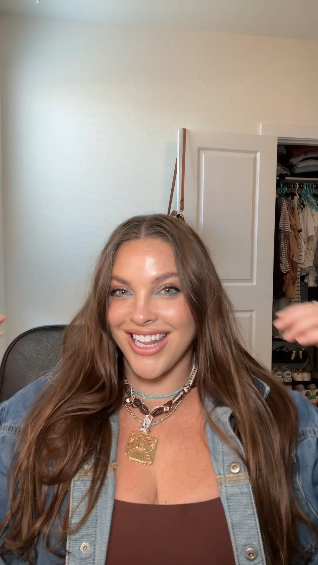 I love these little makeup transitions! 

I have a full face of drugstore makeup.

#LTKBeauty #LTKgrwm #LTKMidsize
