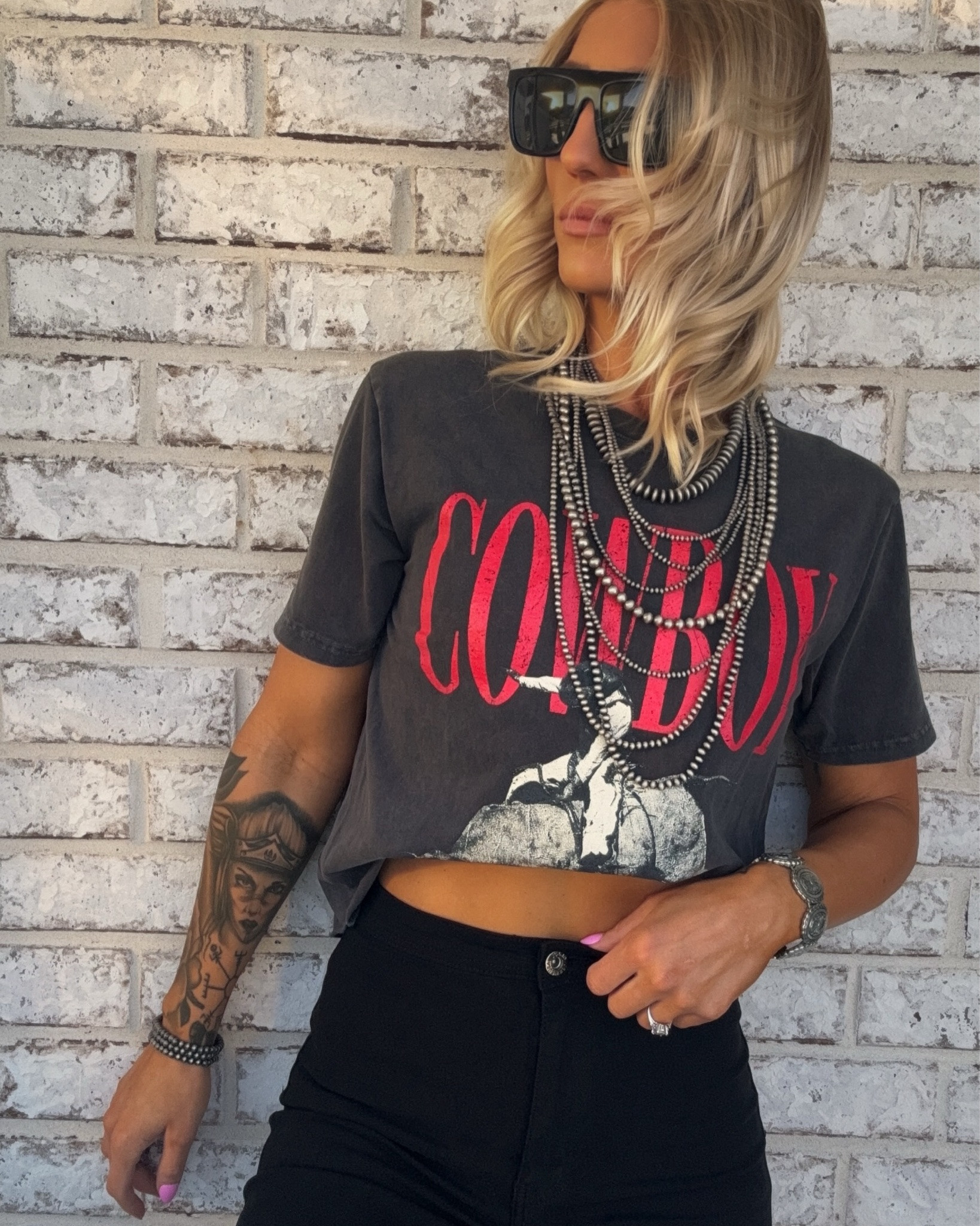 stay wild darlin ❤️🖤

@willowchicboutique 
use code ashc20 for 20% off

Fiona Flares Black
Cowboy Rider Graphic Tee

#westernfashion #westernstyle #nashville #willowboutique