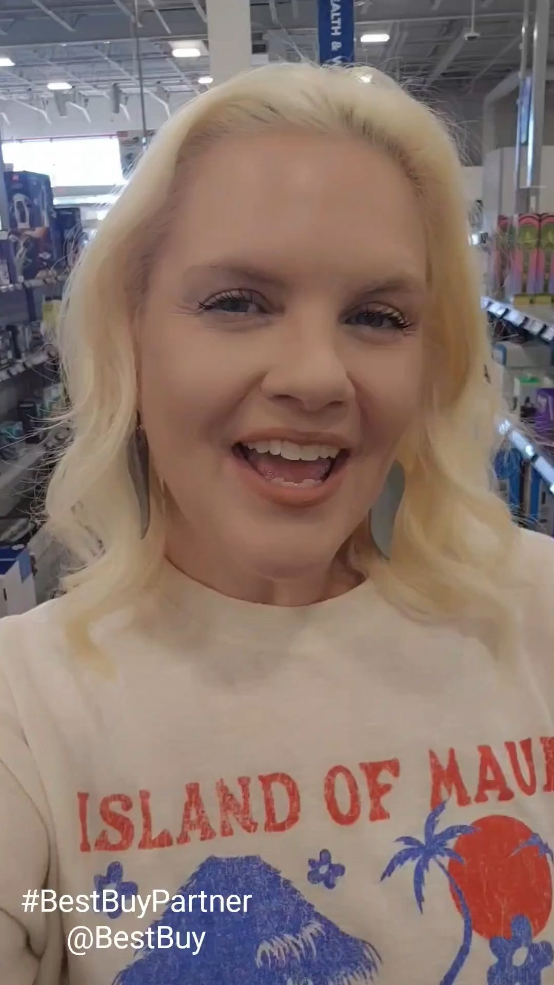 #BestBuyPartner Teens are impossible to shop for sometimes 😅 SO, Stef rounded up her top tech gift ideas from @‌BestBuy to make your holiday shopping easier!

One of her faves? This Canon camera — perfect for travel, content creation, or capturing everyday memories. It’s one of those gifts they’ll actually use all year long 🙌 🎁

Shop the top gifts from Best Buy and start crossing those teens off your list early! 

 #LTKSeasonal #LTKSaleAlert #LTKKids