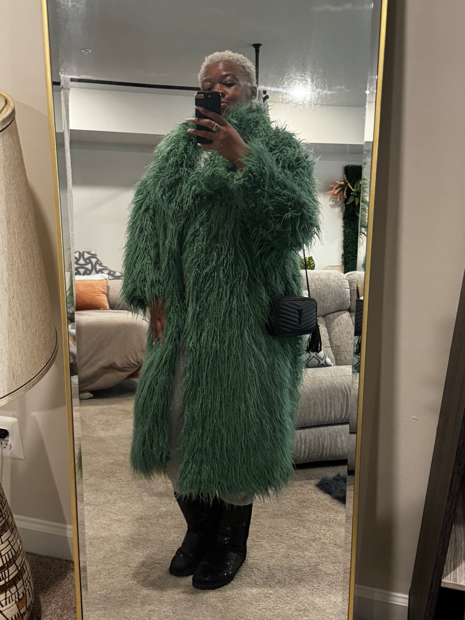 Lunch. Shopping. Friends  

#LTKSeasonal #LTKdayinmylife #LTKootd