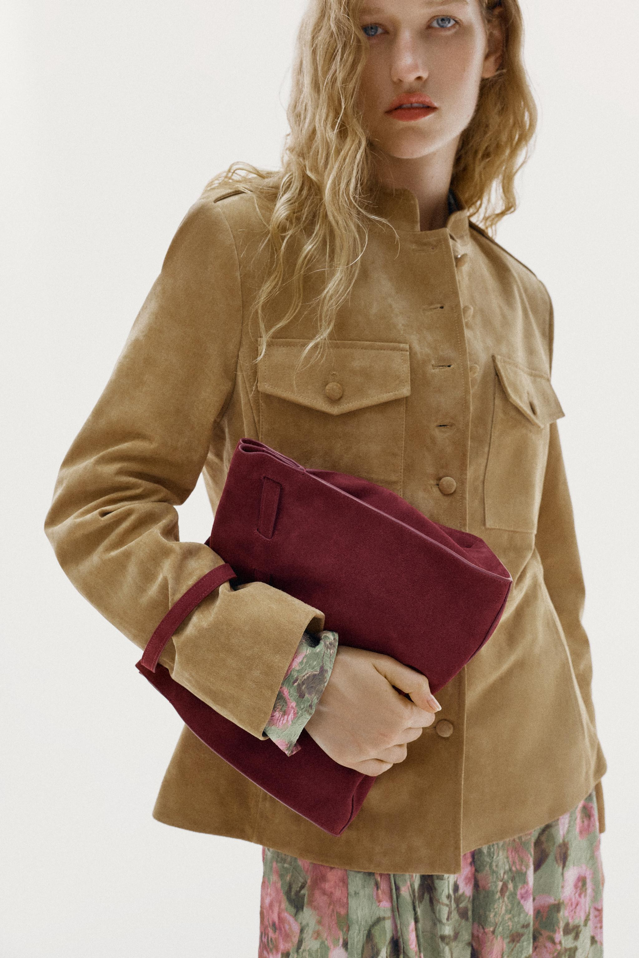 MEDIUM SUEDE SHOULDER BAG | Zara US